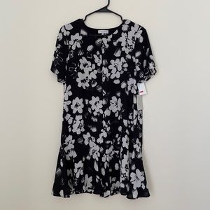 1.State Black/White Floral Dress